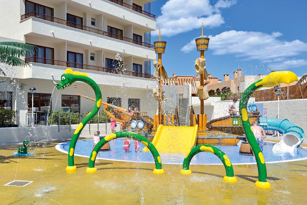 Ibiza holidays for families - Alua Miami Ibiza Hotel & Apartments