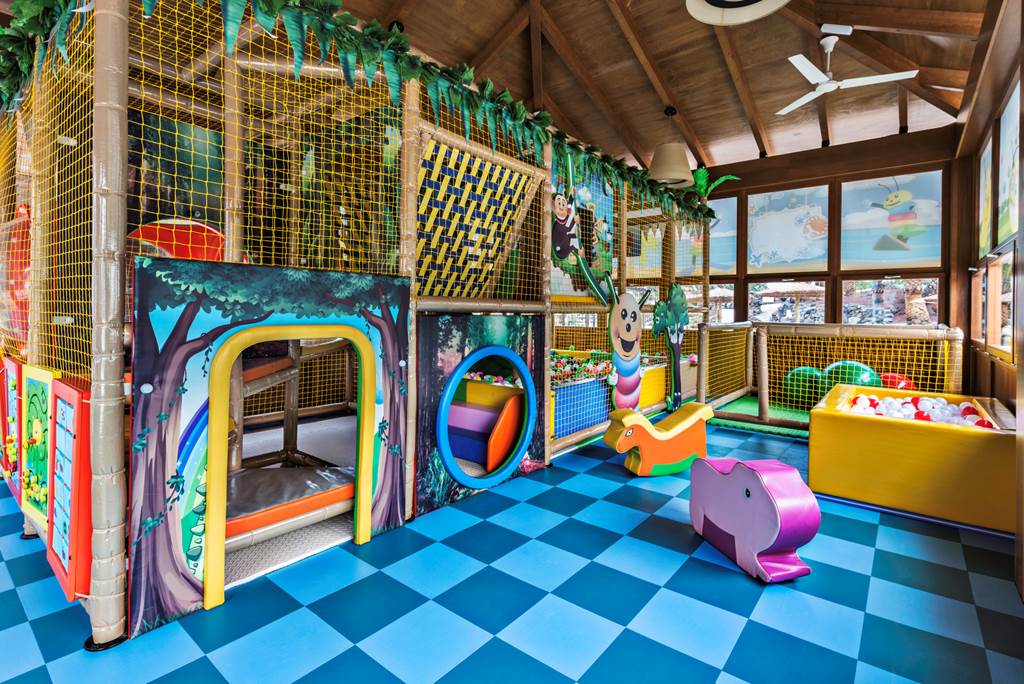The best family holidays to Lanzarote - Elba Lanzarote Royal Village Resort